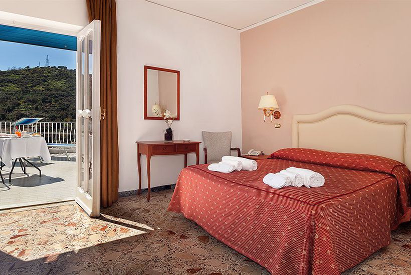 בית מלון כפרי Caruso