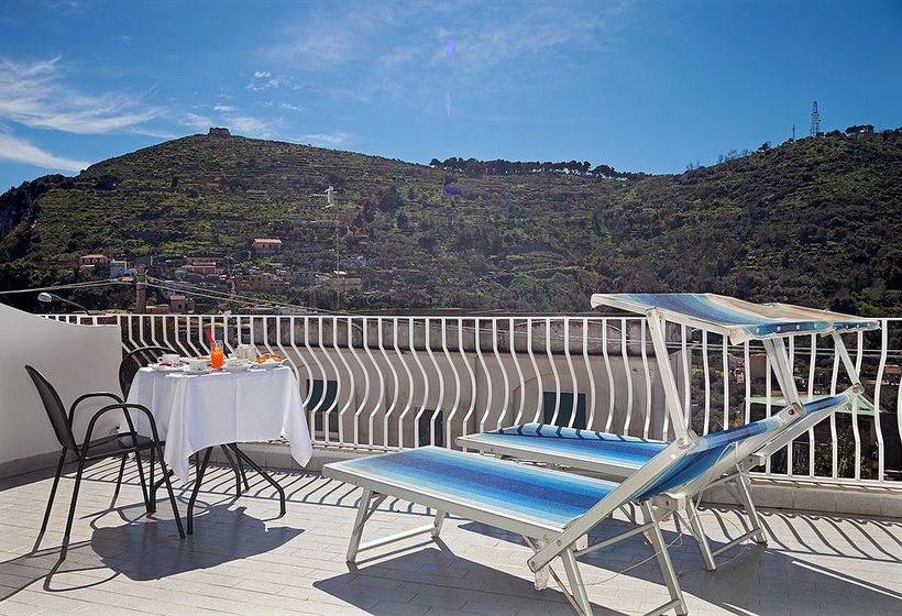 בית מלון כפרי Caruso