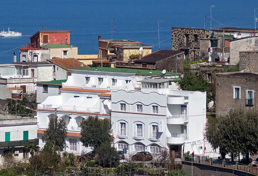 בית מלון כפרי Caruso