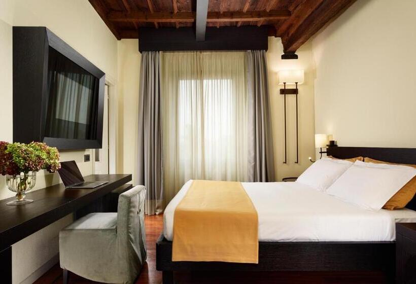 בית מלון כפרי Castello Visconteo