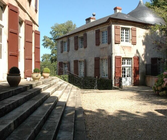 בית מלון כפרי Château D'Urtubie