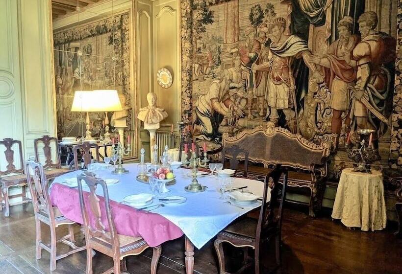 בית מלון כפרי Château D'Urtubie