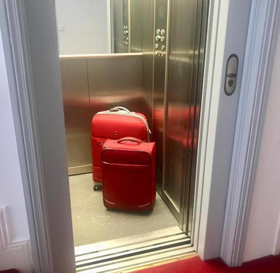 בית מלון כפרי Château D'Urtubie