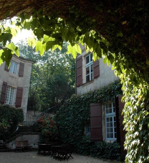 בית מלון כפרי Château D'Urtubie