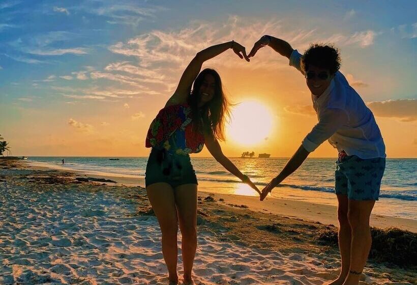 호텔 Cocoplum Beach