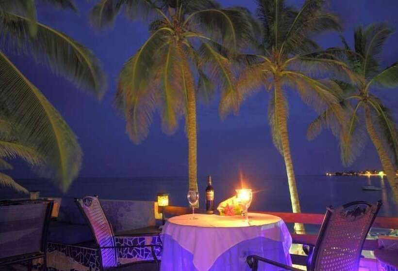 호텔 Cocoplum Beach