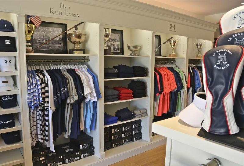 בית מלון כפרי Domaine Et Golf Du Roncemay