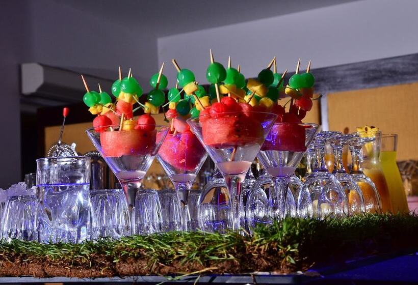 호텔 Earl S Regent