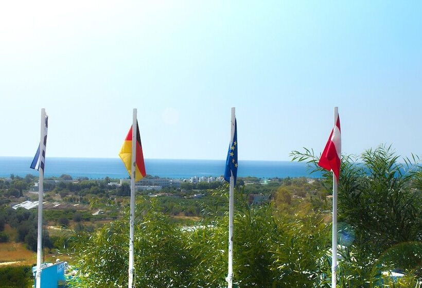 בית מלון כפרי Gardenia