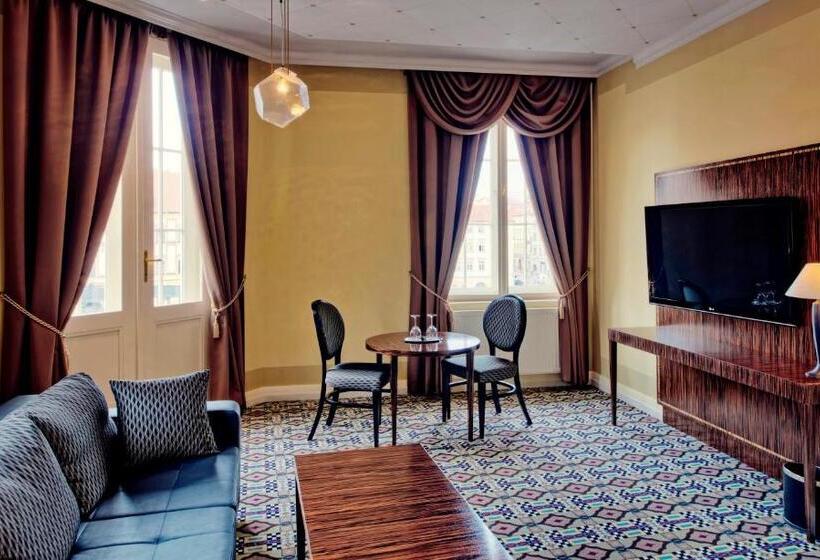 Grandezza Hotel Luxury Palace