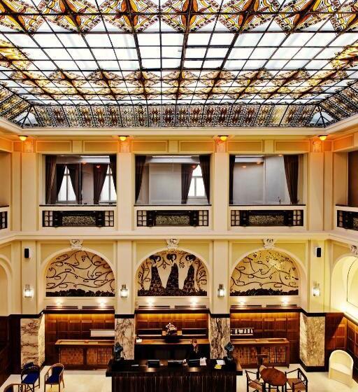 Grandezza Hotel Luxury Palace