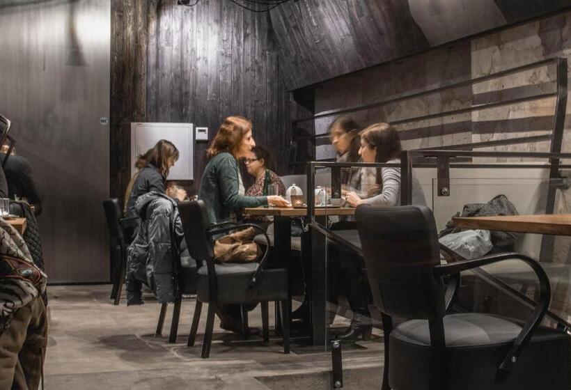 Grandezza Hotel Luxury Palace