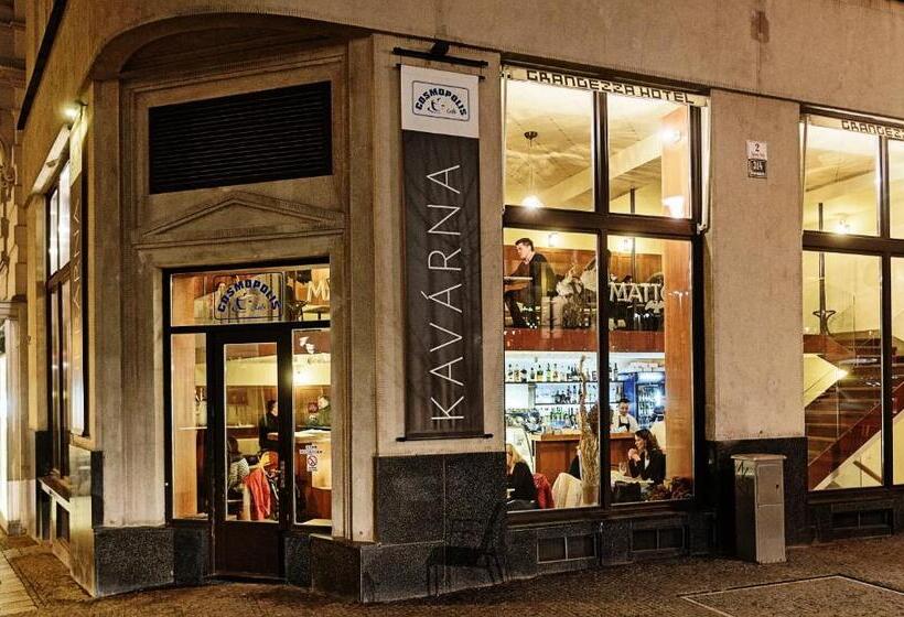 Grandezza Hotel Luxury Palace