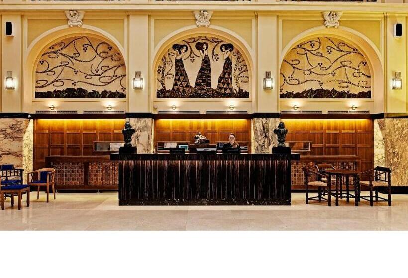 Grandezza Hotel Luxury Palace