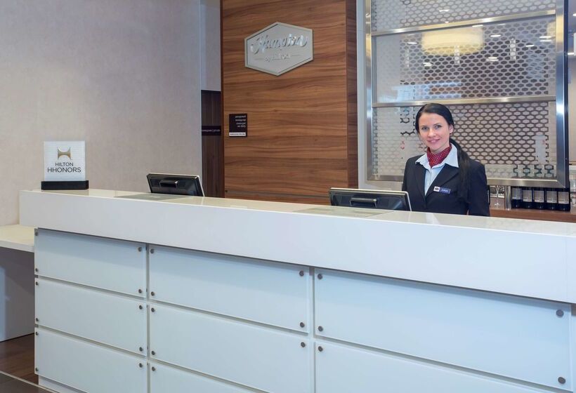 Отель Hampton By Hilton Voronezh