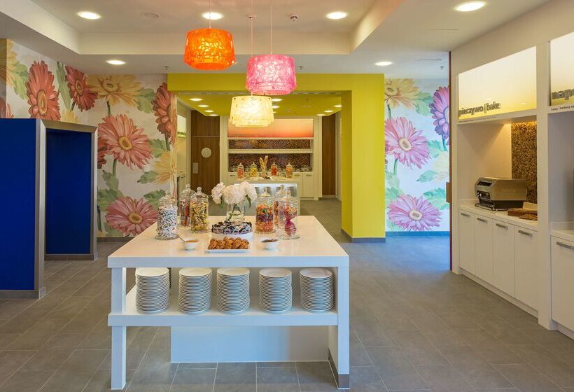هتل Hampton By Hilton Warsaw City Centre