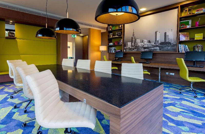 ホテル Hampton By Hilton Warsaw City Centre