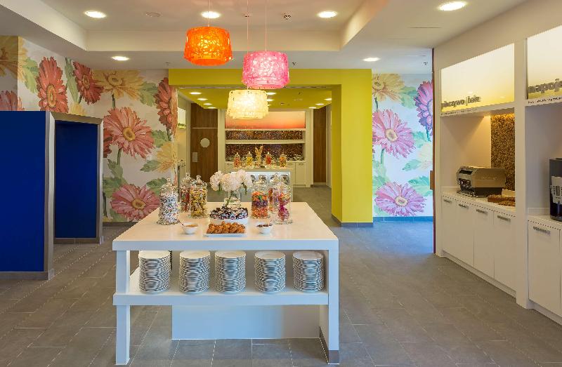 ホテル Hampton By Hilton Warsaw City Centre