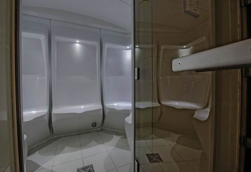 هتل Four Points By Sheraton Al Ain