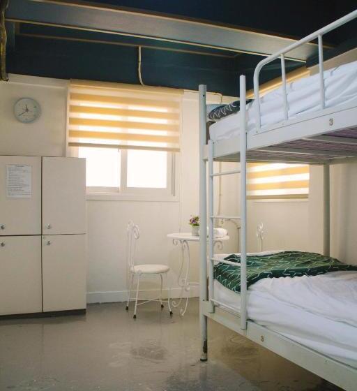 酒店 Nampo Hill Guesthouse