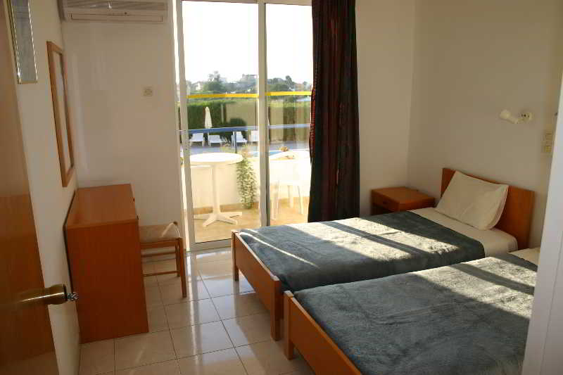 酒店 Holidays Apartments