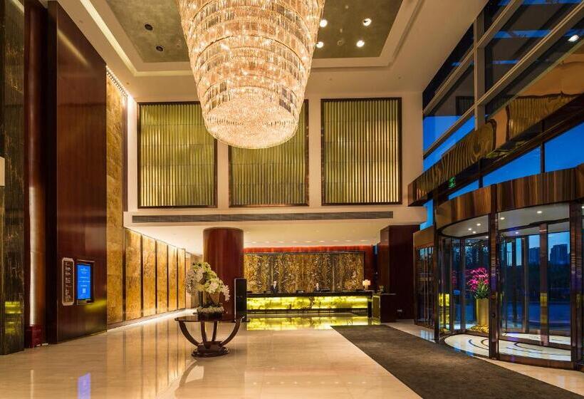 酒店 Howard Johnson Kangda Plaza Qingdao