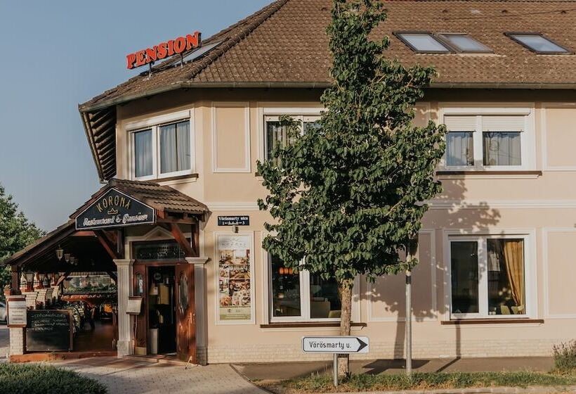 호텔 Korona Pension And Restaurant