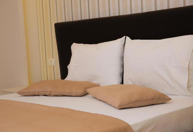 בית מלון כפרי Kristal