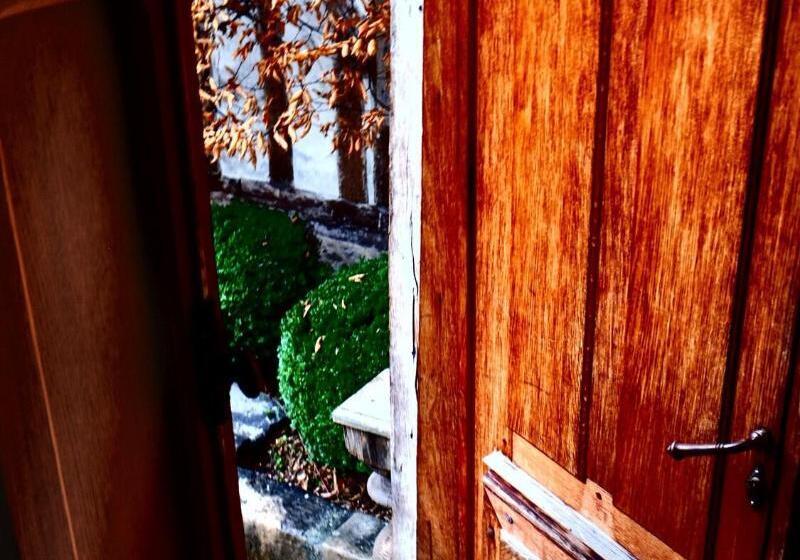 Отель La Maison De Rhodes Le Champ Des Oiseaux