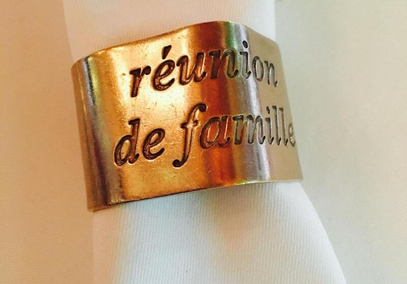 Отель La Maison De Rhodes Le Champ Des Oiseaux