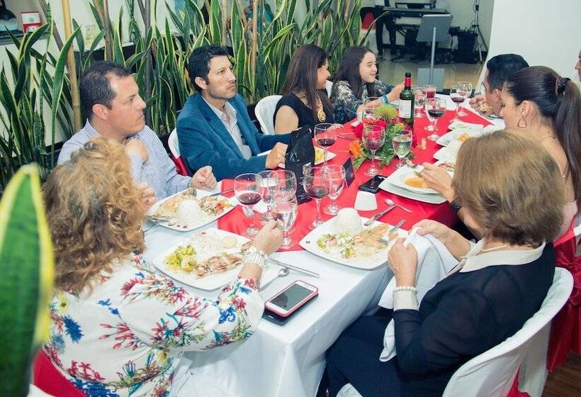 בית מלון כפרי La Rivera