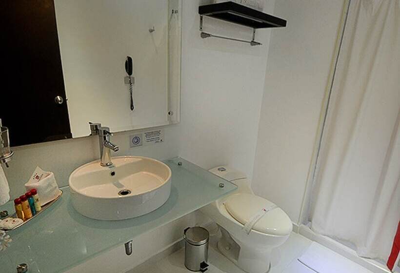 בית מלון כפרי La Rivera