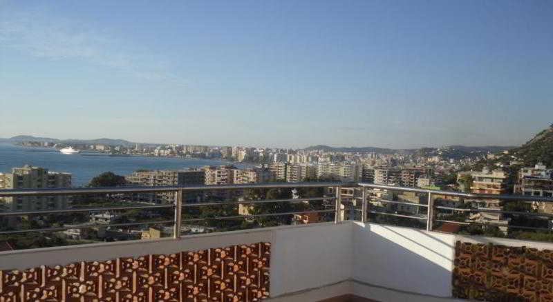 בית מלון כפרי Lux Apartments