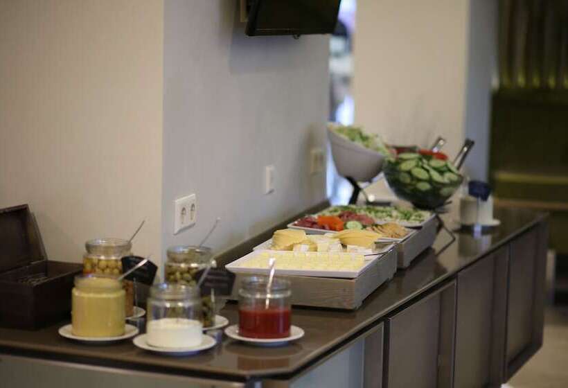 هتل Mana Suites & Sea