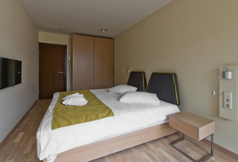 هتل Mana Suites & Sea