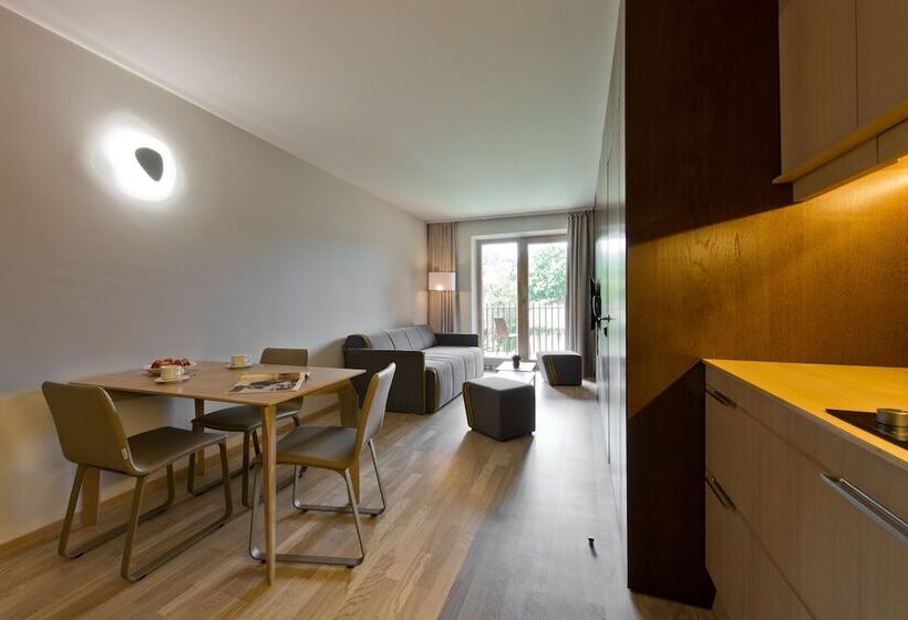 هتل Mana Suites & Sea