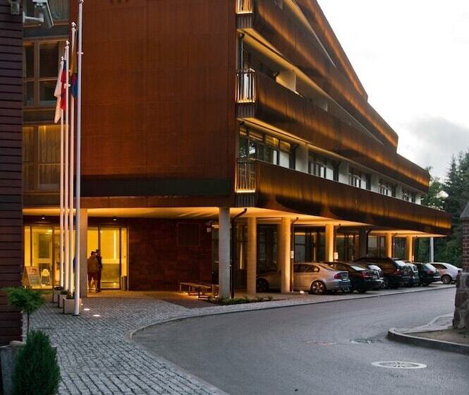 هتل Mana Suites & Sea