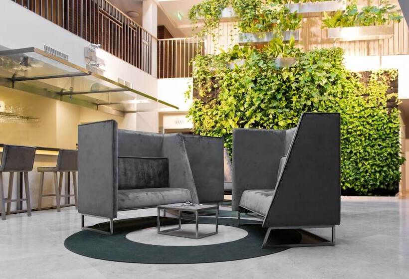 هتل Mana Suites & Sea