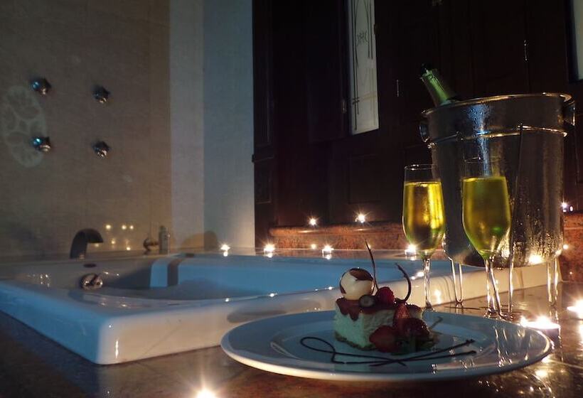 Mansión Mérida Boutique Hotel   Restaurant