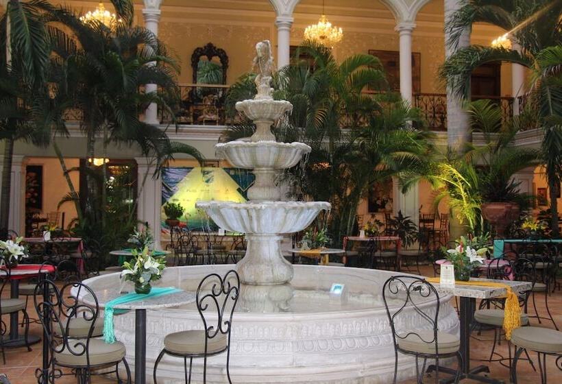 Mansión Mérida Boutique Hotel   Restaurant