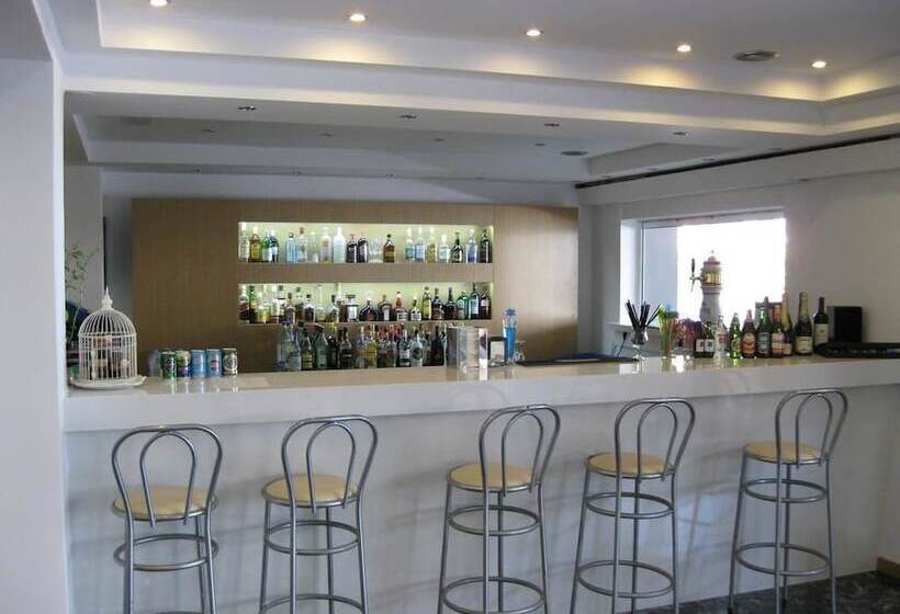 酒店 Mimosa Suites