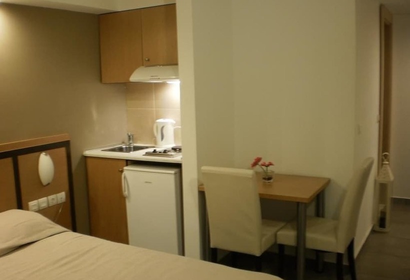 酒店 Mimosa Suites