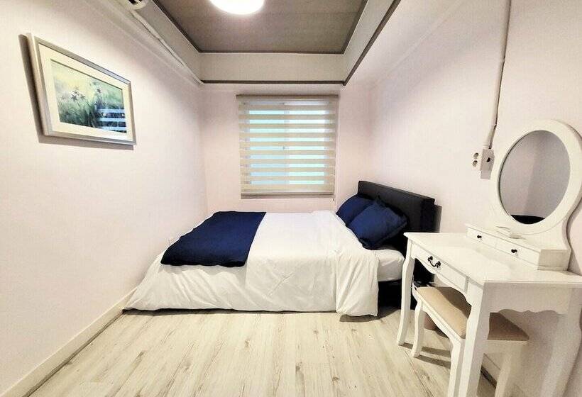 酒店 Nampo Hill Guesthouse