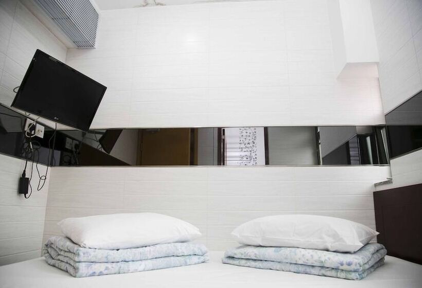 هتل Ah Shan Hostel