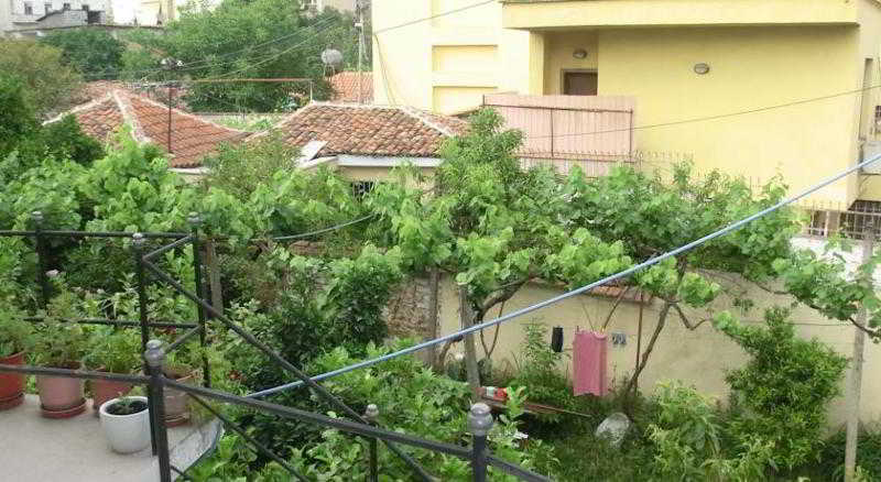 בית מלון כפרי Old Town Rooms