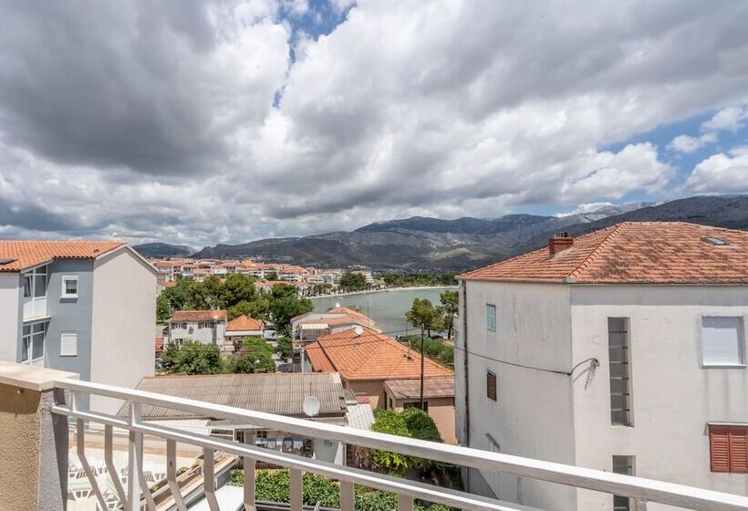 호텔 Pansion Epetium