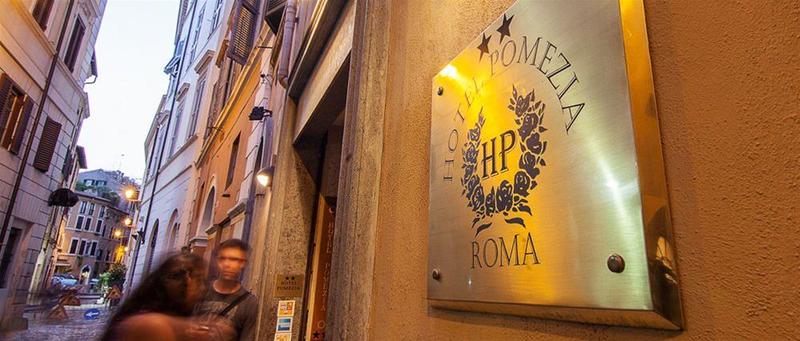 هتل Pomezia