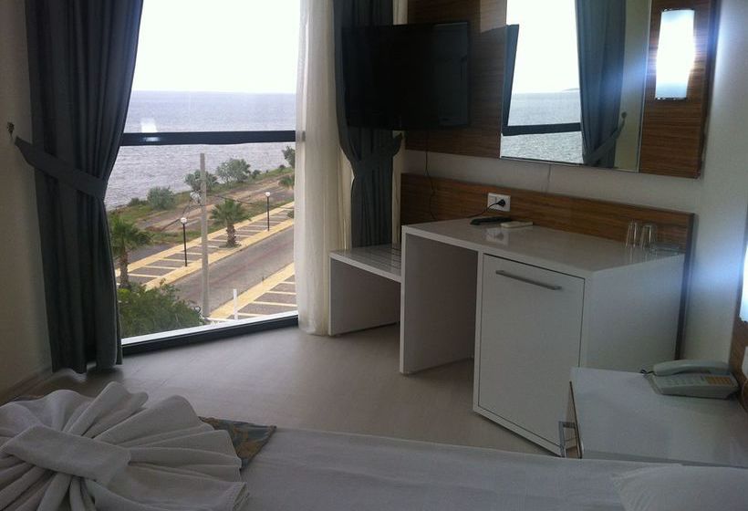 فندق Poseidon Cesme Resort