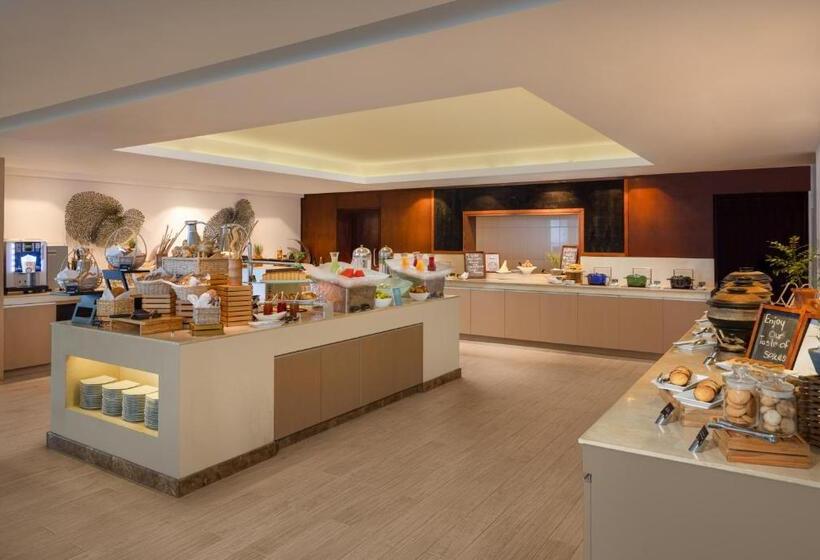 Radisson Hotel Colombo