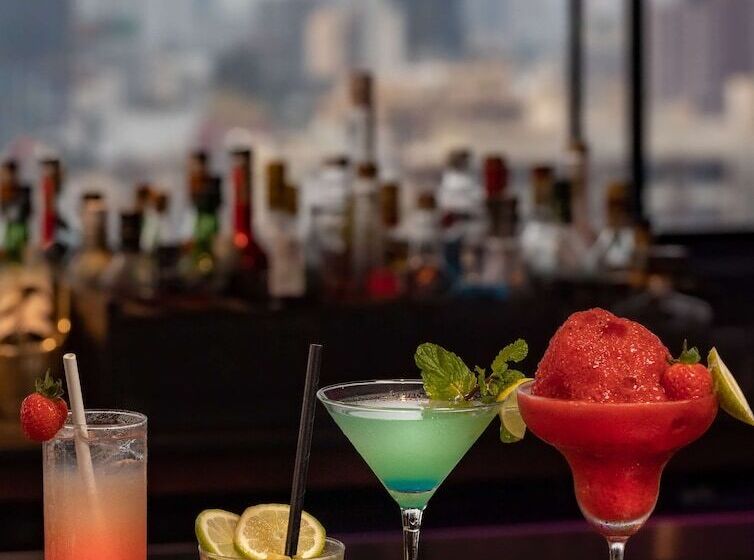 Radisson Hotel Colombo